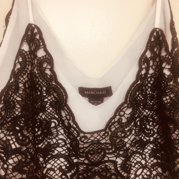 crop top - Picture 1 of 3